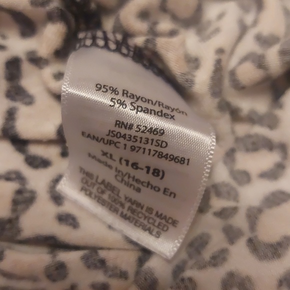 Joyspun Cheetah Print Pajama Set Top And Shorts Sz XL 16-18 - Picture 12 of 17